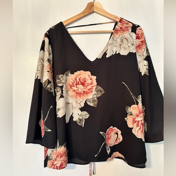 Medium sized floral top from Dynamite with lace up back. - Picture 2 of 5